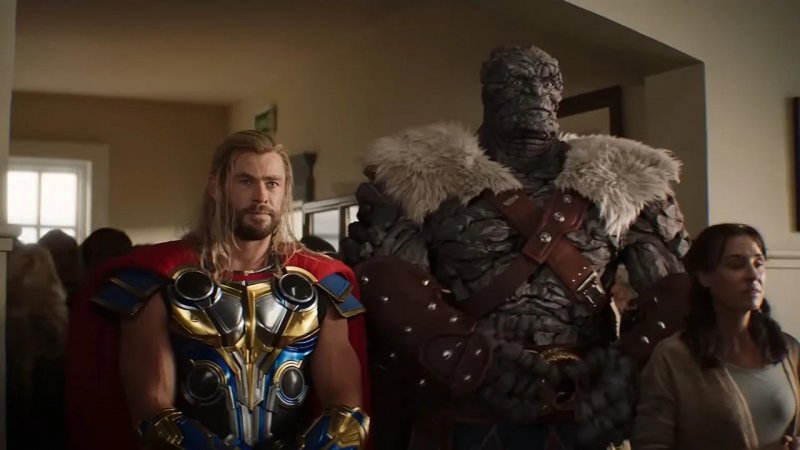 Thor: Love & Thunder, il regista Taika Waititi presta la voce a Korg Thor: Love & Thunder, il regista Taika Waititi presta la voce a Korg