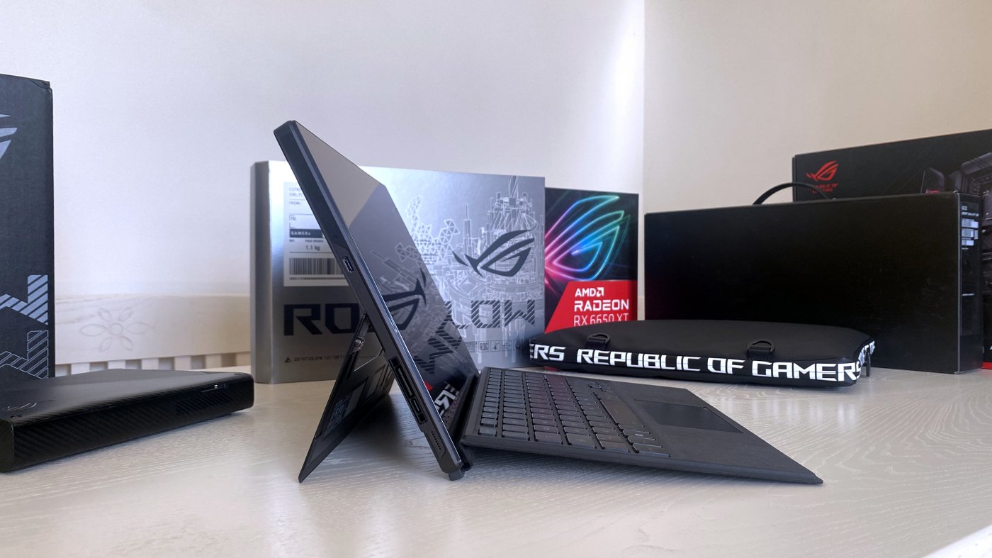 L'ASUS ROG Flow Z13 include un'ottima tastiera staccabile, ma deve fare comunque i conti con un hardware potente stipato in uno chassis di piccole dimensioni