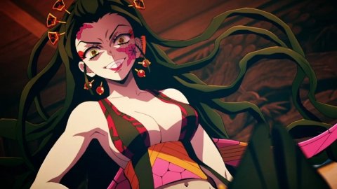 Demon Slayer: momoreku's Daki cosplay reveals her demonic side
