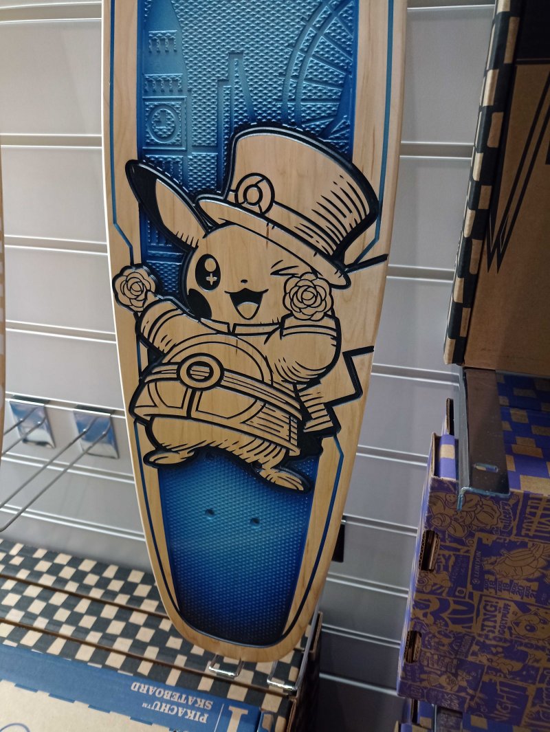 Le bellissime tavole da skate del Pokémon Center