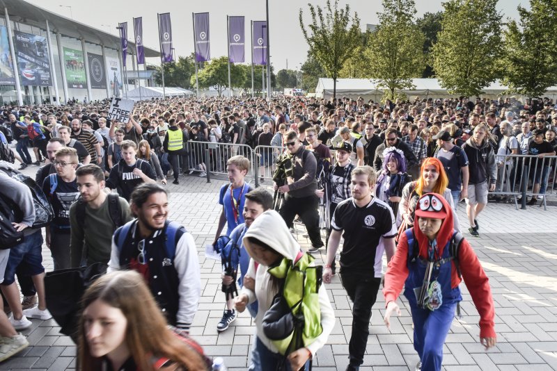 La folla è sempre enorme alla Gamescom