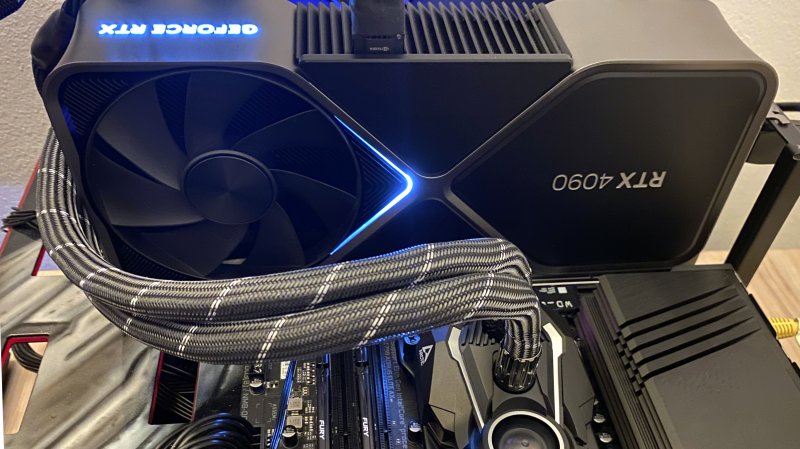 Per provare l'Intel Core i9-13900K abbiamo usato le due GPU più potenti a nostra disposizione