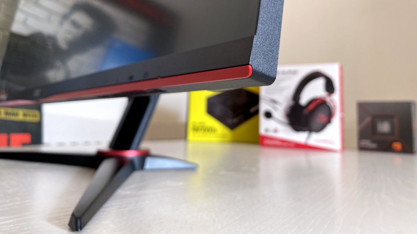 AOC U28G2XU2: la recensione di un monitor gaming 4K che supera le ...