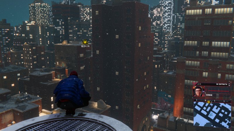 Marvel's Spider-Man: Miles Morales, il personaggio ammira il panorama all'inizio della campagna