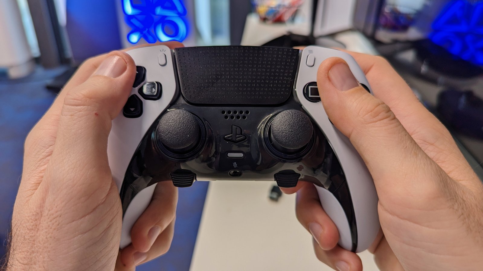 DualSense Edge, abbiamo provato il controller pro di Sony per PS5