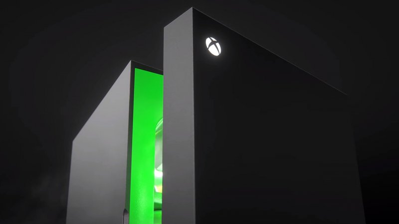Xbox Series X Mini fridge