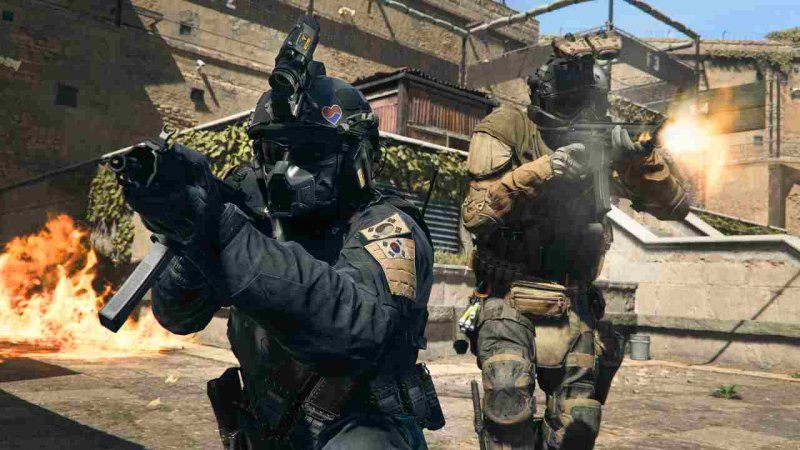 Il testimone è stato raccolto da Warzone, proprio il gioco che oggi spaventa Sony Il testimone è stato raccolto da Warzone, proprio il gioco che oggi spaventa Sony