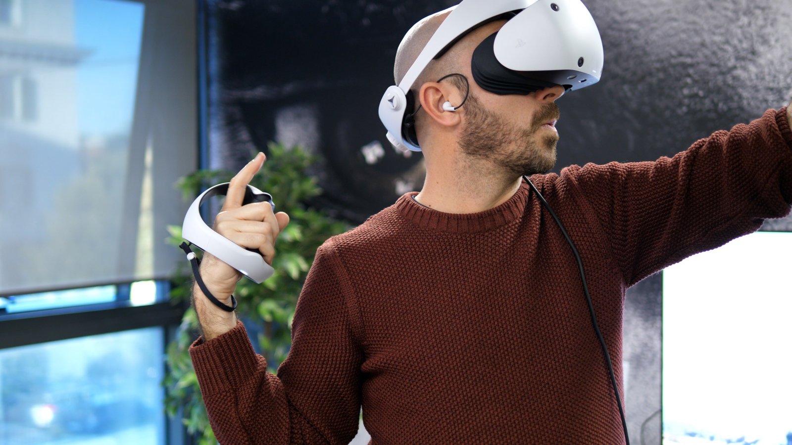 Pierpaolo Greco gioca con PlayStation VR2