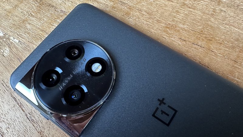 Le OnePlus 11 a enfin un excellent système de caméra
