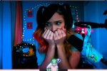 Twitch: streamer di Valorant sconvolta da dei proiettili vaganti che hanno colpito casa sua - Notizia