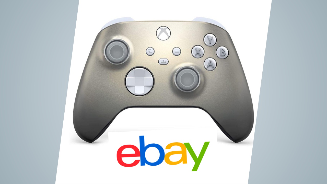 Offerte eBay: controller Xbox Lunar Shift in sconto con il coupon di febbraio 2023