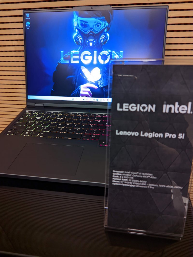 Il Lenovo Legion Pro 5i sarà disponibile da fine febbraio a partire da 2599€ Il Lenovo Legion Pro 5i sarà disponibile da fine febbraio a partire da 2599€