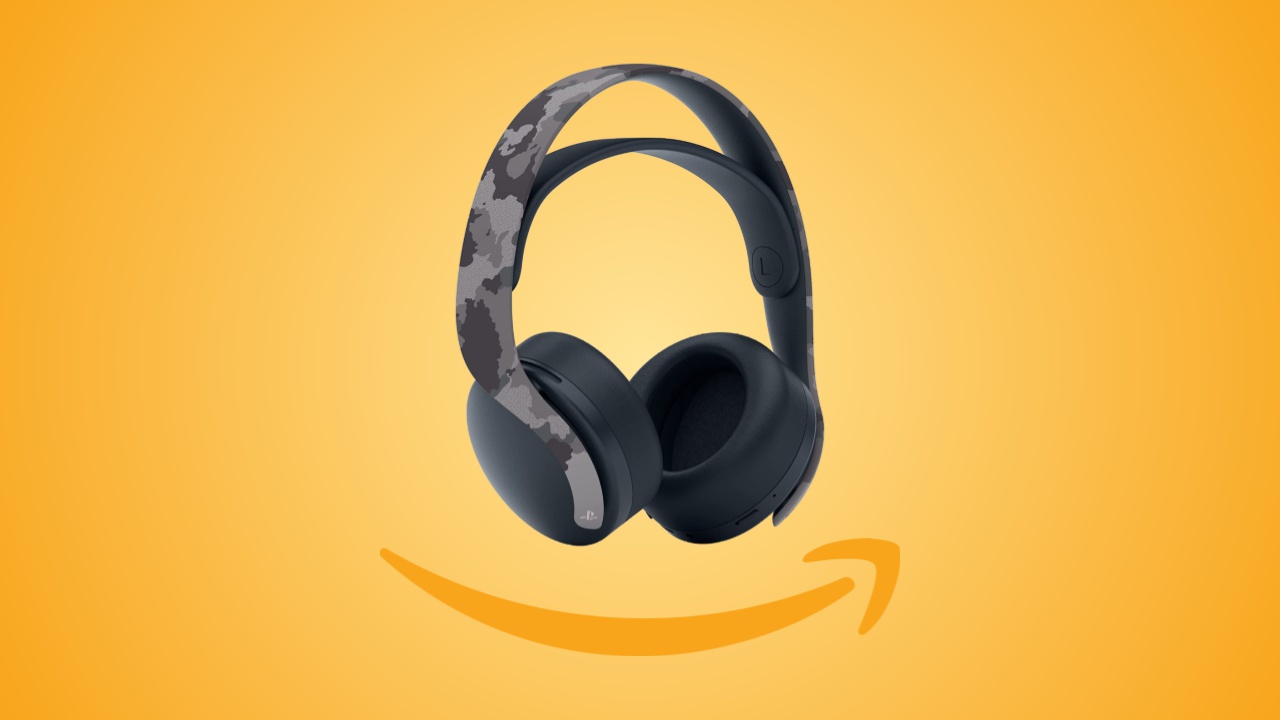 Offerte Amazon: cuffie Pulse 3D per PS5 Camouflage Grey di nuovo al prezzo minimo storico