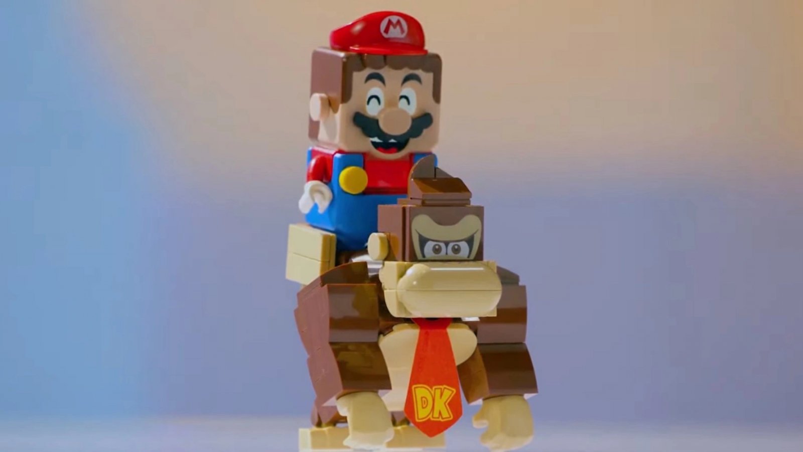 LEGO Super Mario: annunciato Donkey Kong e il pack espansione castello di Skelobowser