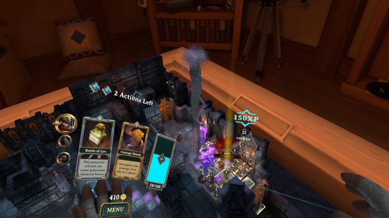 Semplicemente ruotando il vostro polso verso l'alto, la realtà virtuale di Demeo vi farà vedere le carte che avete in mano: potrete prenderle e giocarle posizionandole sull'eroe o il nemico bersaglio