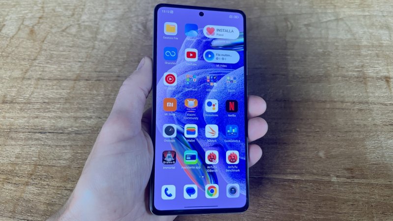 Il bloatware non manca mai, ma Redmi Note 12 Pro+ 5G è comunque uno smartphone semplice e gradevole da utilizzare