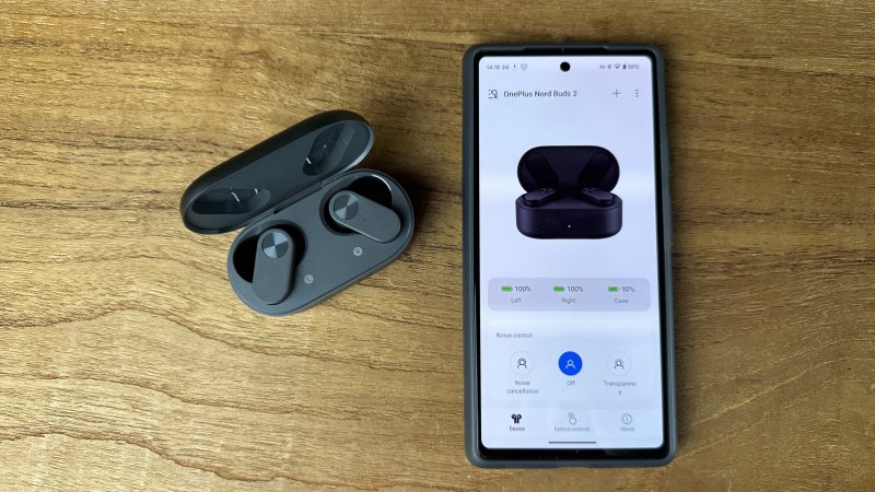 OnePlus Nord Buds 2 si controllano tramite l'app HeyMelody OnePlus Nord Buds 2 si controllano tramite l'app HeyMelody