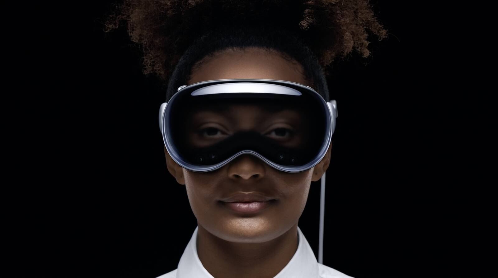 Apple Vision Pro: prezzo e data del visore AR per giocare, guardare film, lavorare e non solo