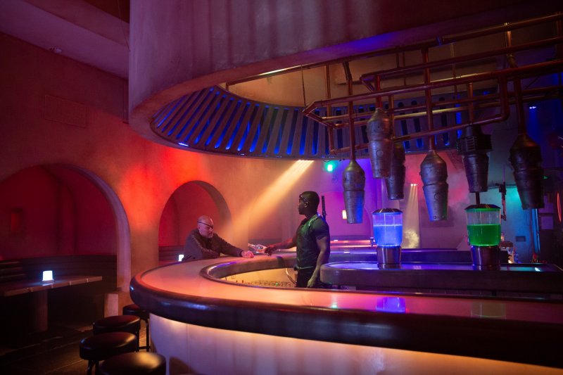 Scum and Villainy Cantina si rifà principalmente a Star Wars ma omaggia anche altri universi nerd
