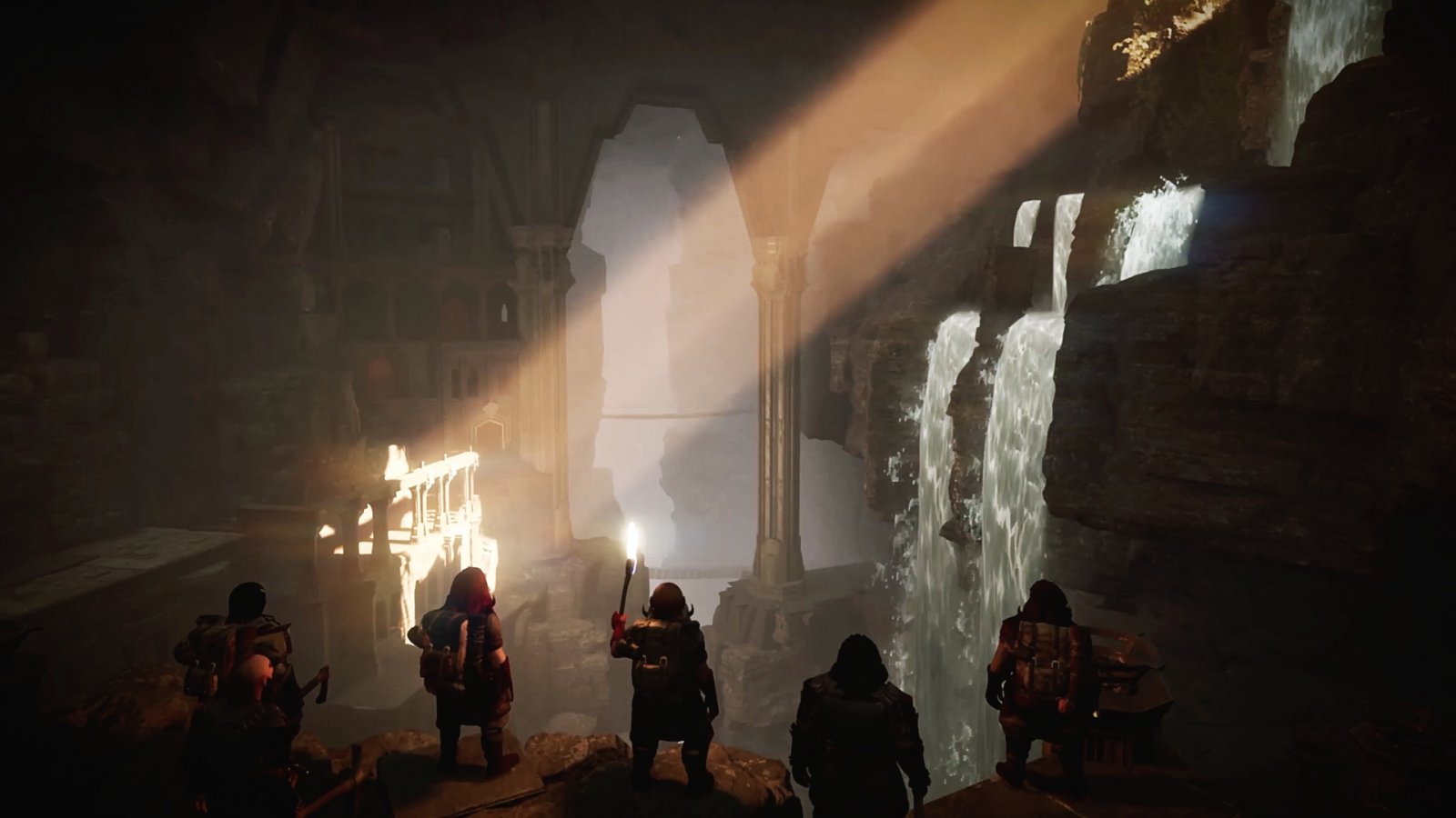 The Lord of The Rings: Return to Moria, un lungo video gameplay per il survival cooperativo
