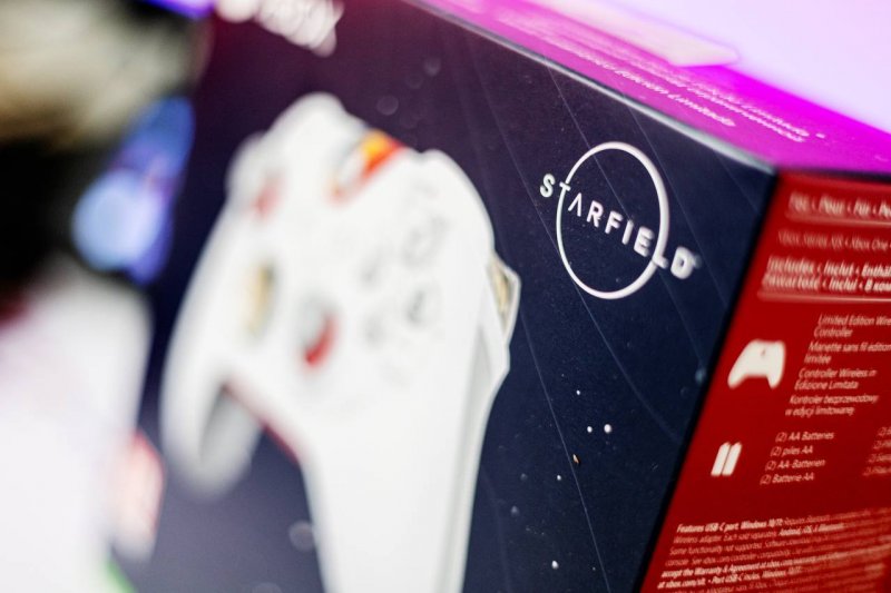 Starfield: ecco degli scatti di unboxing del controller Xbox in edizione  limitata 