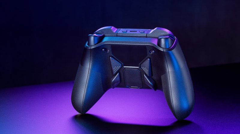 ASUS ROG Raikiri Pro, il retro con i quattro pulsanti extra