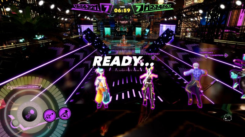 Ogni personaggio ha la sua arma e le sue abilità, ma giocando sarà possibile sbloccare delle personalizzazioni estetiche per ognuno di loro