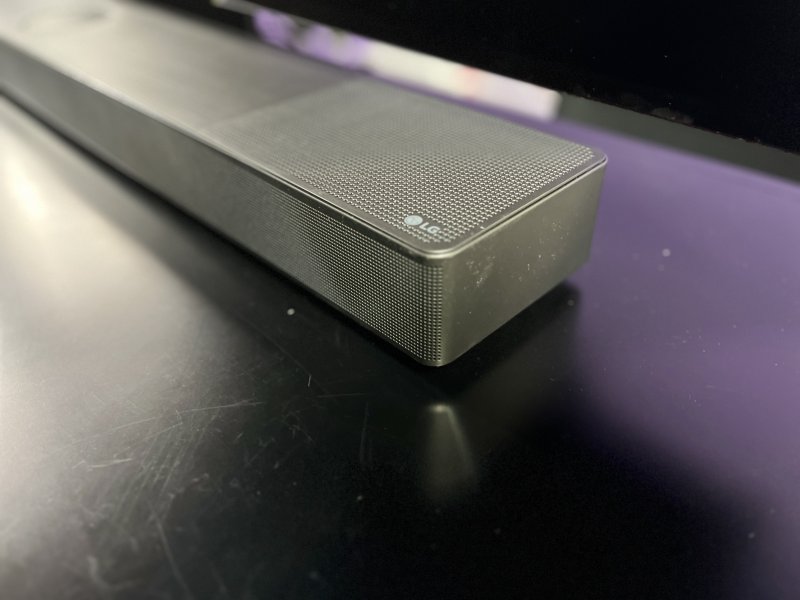 Dettaglio della soundbar LG SC9S Dettaglio della soundbar LG SC9S