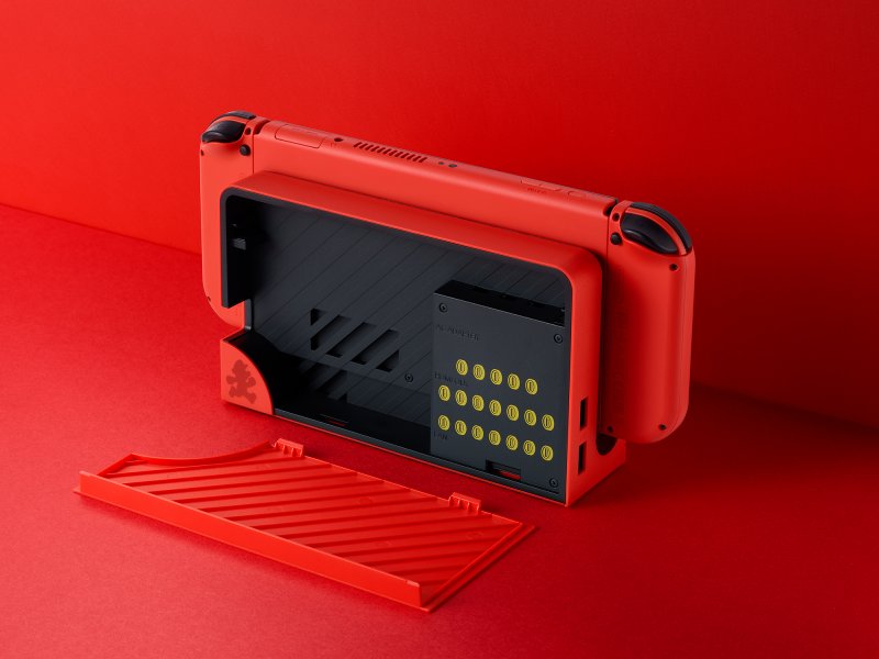 Nintendo Switch Modello Oled Mario Red Edition 4