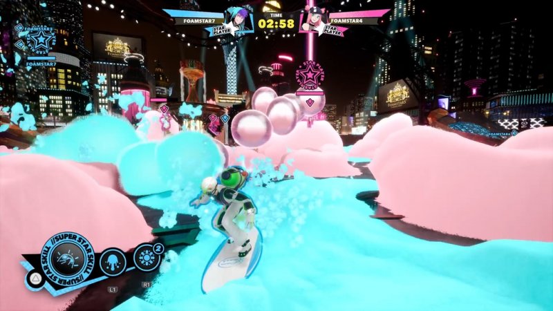 Surfare è fondamentale sia per sfuggire ai nemici che per eliminarli definitivamente