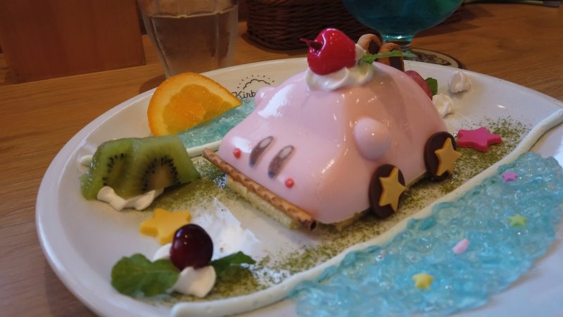 Tortina 'Kirby Boccomorfosi Macchinina'