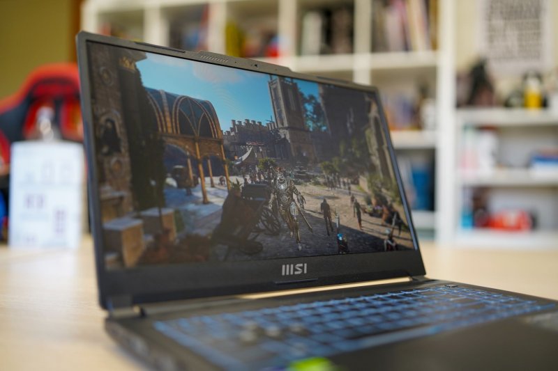 Il Cyborg di MSI monta un display Full HD da 15,6 pollici