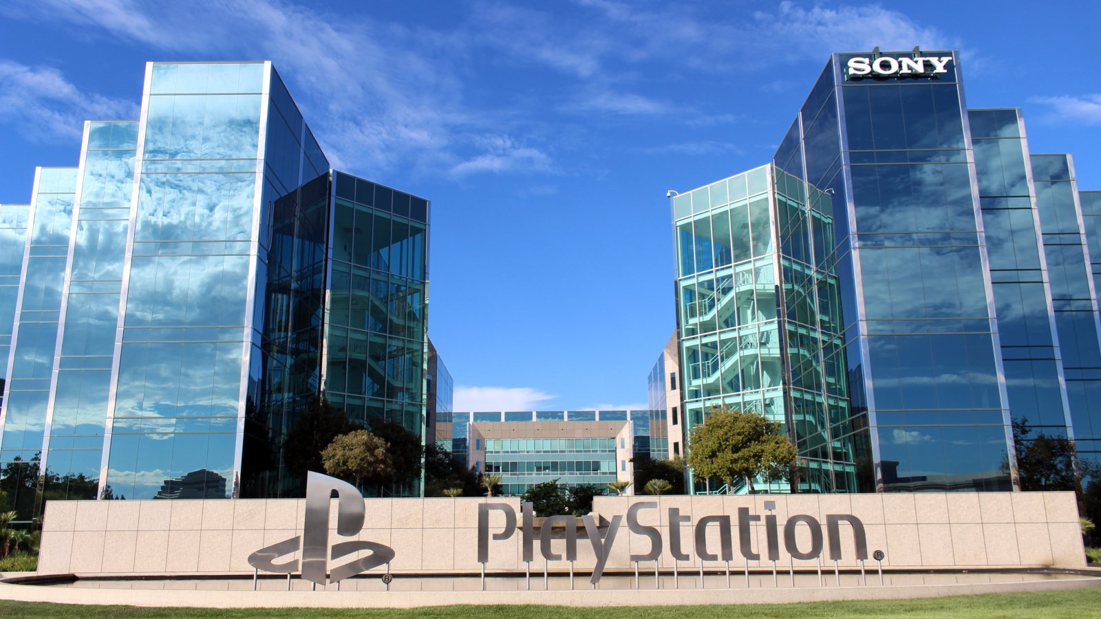 Sony PlayStation ha confermato la violazione dei dati di circa 7.000 dipendenti