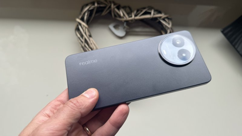 Realme 11 5G 9