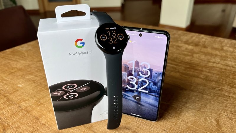 Google Pixel Watch 2 è il primo modello ad arrivare ufficialmente sul mercato italiano