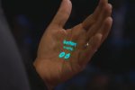 AI Pin è un avveniristico dispositivo senza schermo destinato a rivoluzionare il concetto di smartphone - Notizia