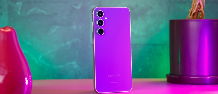 Samsung S23 FE, lanciato il 5 ottobre di quest'anno, sarà disponibile in Italia a partire dal 6 dicembre 2023