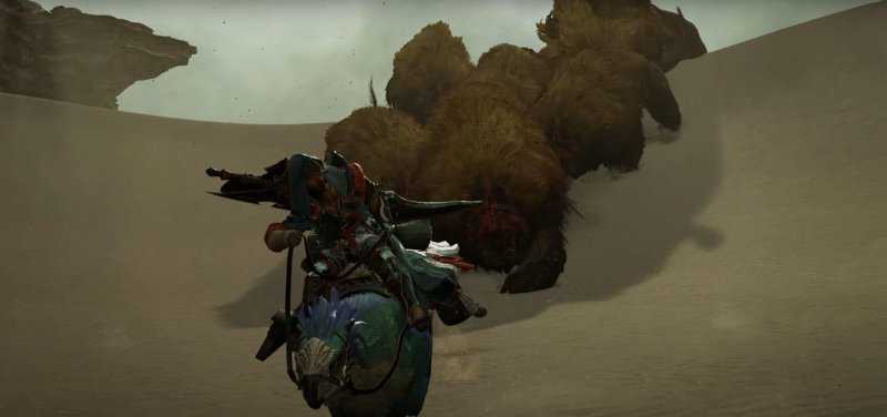 In fuga da un'orda di mostri?