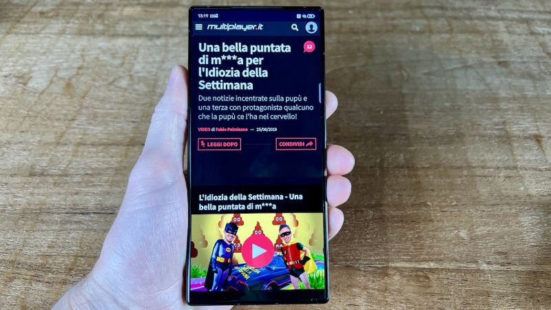 REDMAGIC 9 Pro nei benchmark è il più potente di tutti, ma è un primato che si fatica a percepire nell'uso comune REDMAGIC 9 Pro nei benchmark è il più potente di tutti, ma è un primato che si fatica a percepire nell'uso comune