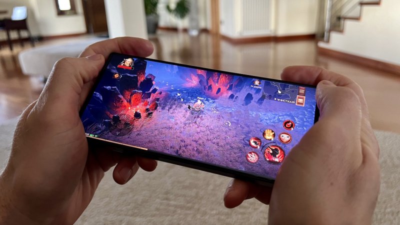 I giochi come Diablo Immortal su REDMAGIC 9 Pro girano al massimo, ma questa non è una notizia I giochi come Diablo Immortal su REDMAGIC 9 Pro girano al massimo, ma questa non è una notizia