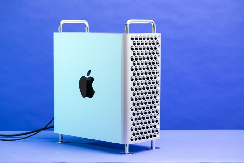 Il Mac Pro montante M2 Ultra