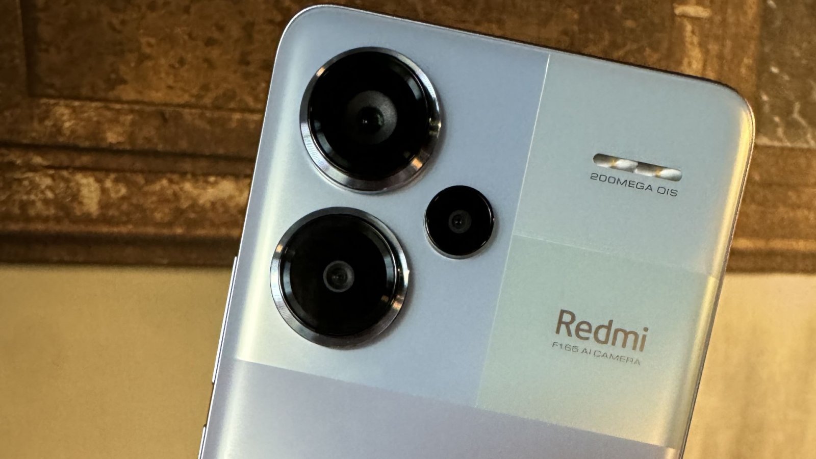 Redmi Note 13 Pro+: abbiamo provato il nuovo top di gamma
