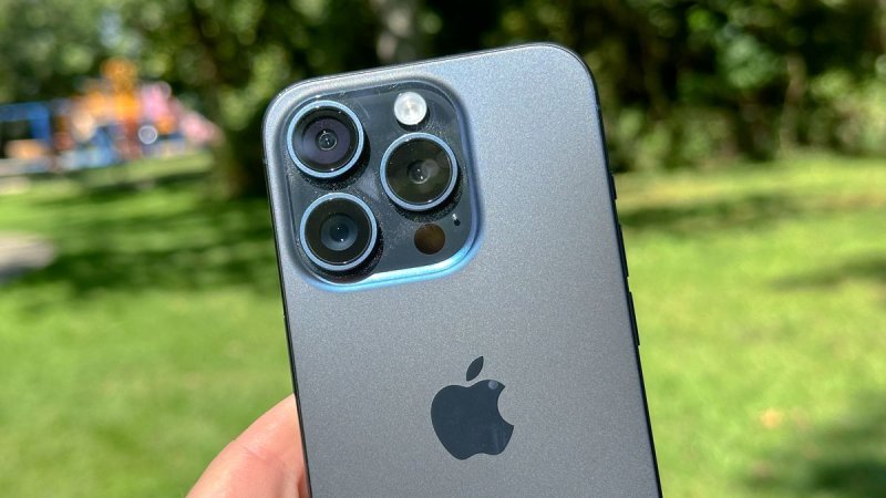 Resta ancora molto da scoprire sulla nuova serie di iPhone, ma le indiscrezioni mostrano parecchio lavoro di Apple sul fronte camera Resta ancora molto da scoprire sulla nuova serie di iPhone, ma le indiscrezioni mostrano parecchio lavoro di Apple sul fronte camera