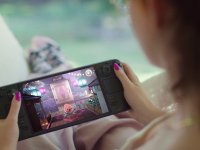 Steam su Linux supera il 3% di utenti: crescita record grazie a Steam Deck e Proton