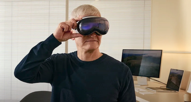 Tim Cook, Apple CEO, tests the Vision Pro