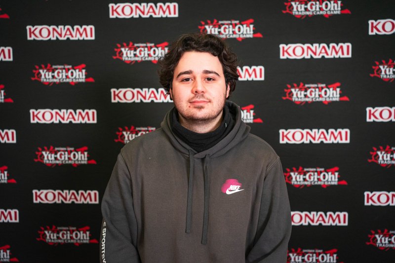 I Public Events sono fondamentali agli eventi così grandi non solo perché fanno divertire chi esce dalla competizione principale ma anche perché sono fondamentali per testare i mazzi I Public Events sono fondamentali agli eventi così grandi non solo perché fanno divertire chi esce dalla competizione principale ma anche perché sono fondamentali per testare i mazzi