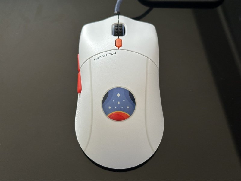 NZXT Lift 2 è disponibile anche con un'edizione limitata dedicata a Starfield NZXT Lift 2 è disponibile anche con un'edizione limitata dedicata a Starfield