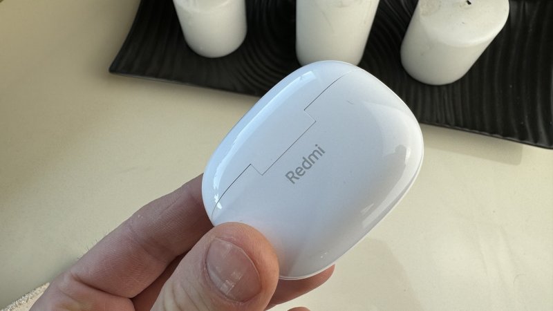 Non ci sono molte alternative allo stesso prezzo capaci di far meglio dei Redmi Buds 5 Pro