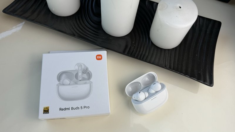 I Redmi Buds 5 Pro sono i nuovi auricolari TWS con ANC di Xiaomi