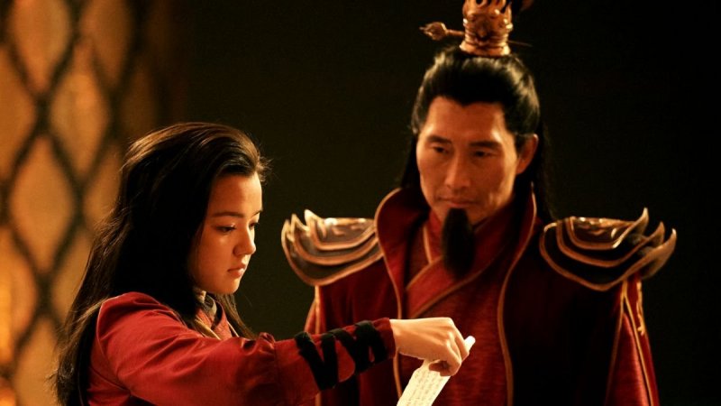 Diversamente dalla serie animata, Azula entra in scena già nella prima stagione live action Diversamente dalla serie animata, Azula entra in scena già nella prima stagione live action